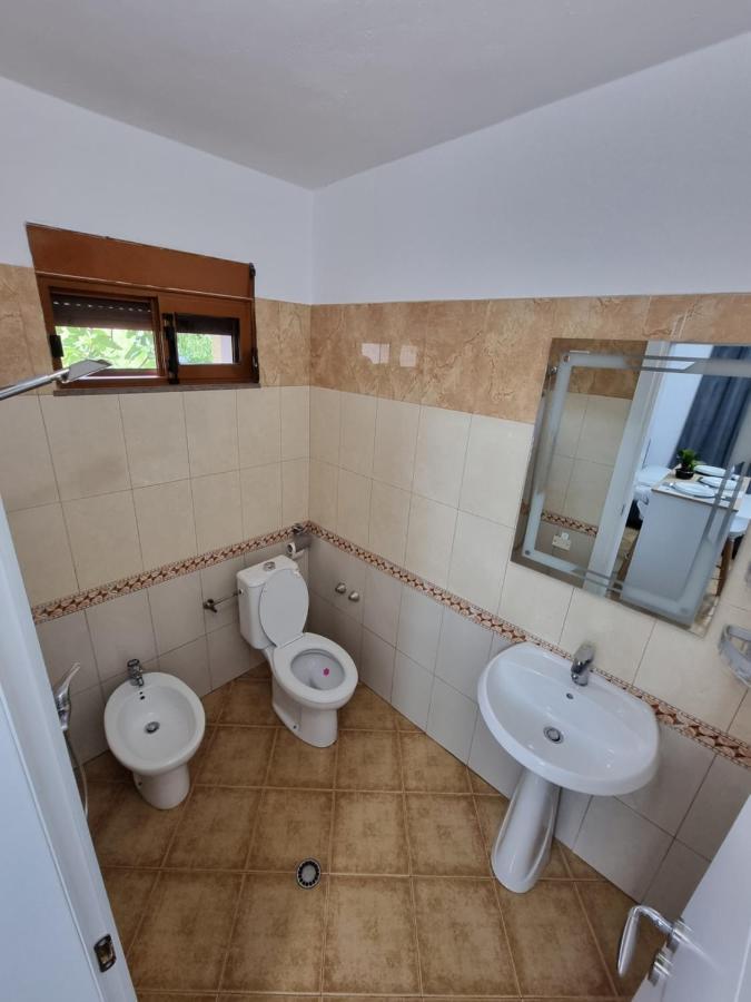 Studio Vlora Екстер'єр фото