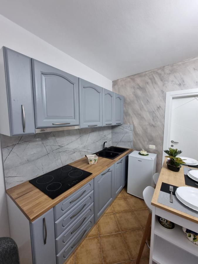 Studio Vlora Екстер'єр фото