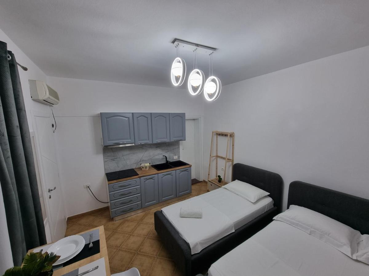 Studio Vlora Екстер'єр фото