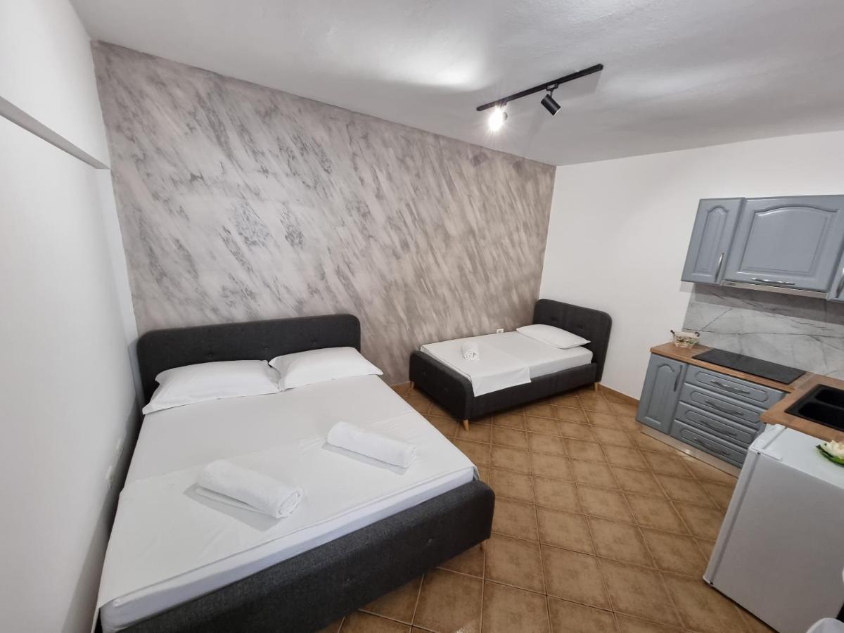 Studio Vlora Екстер'єр фото