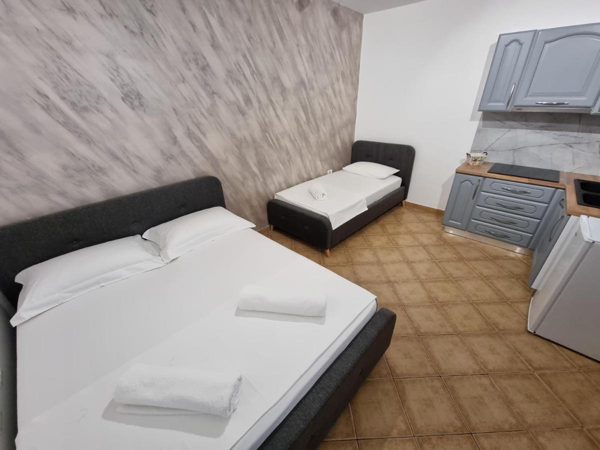 Studio Vlora Екстер'єр фото