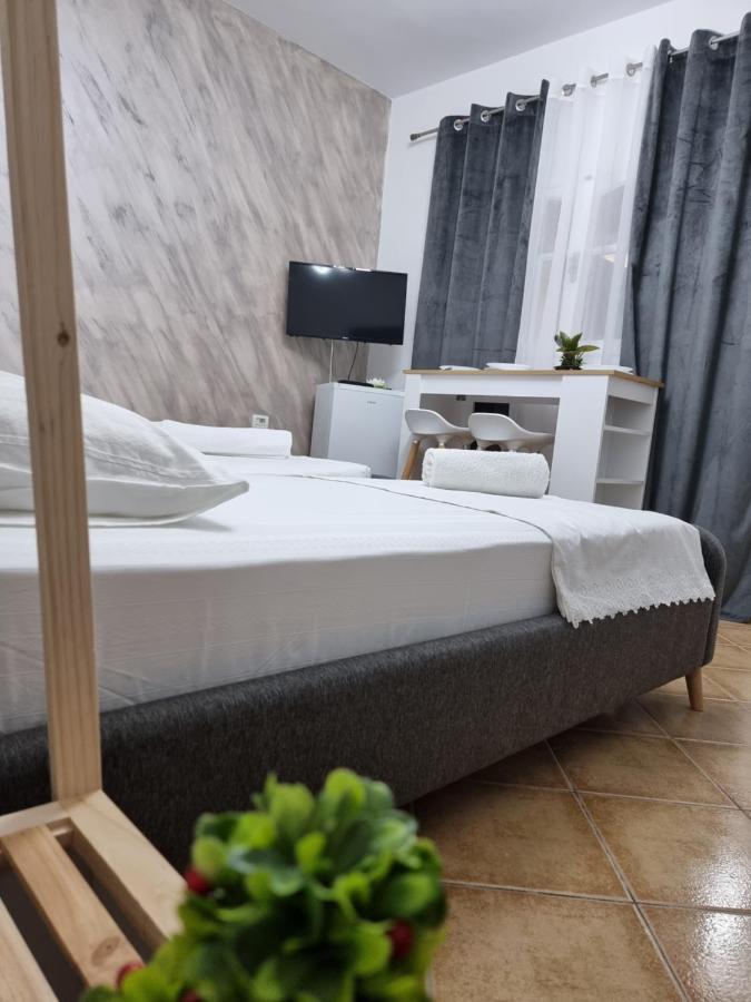 Studio Vlora Екстер'єр фото