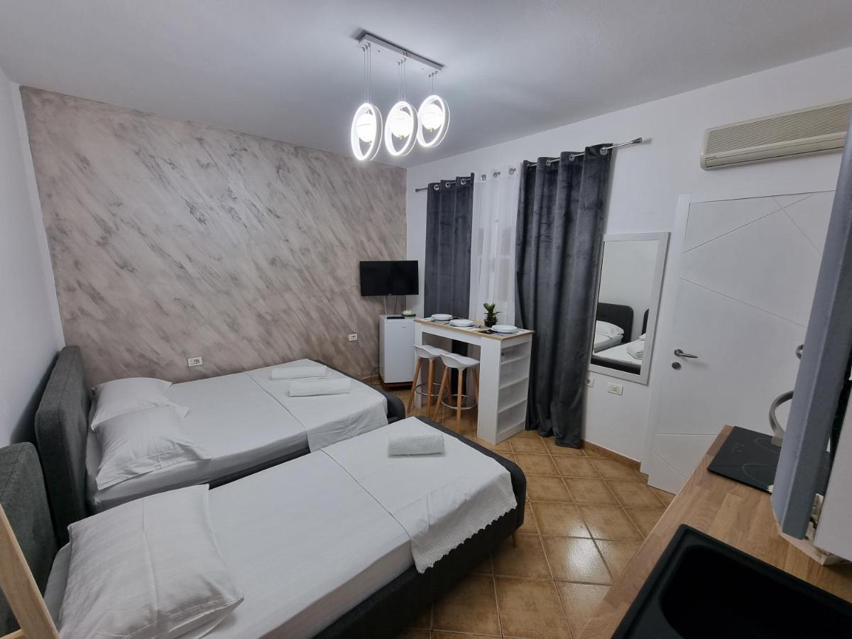 Studio Vlora Екстер'єр фото
