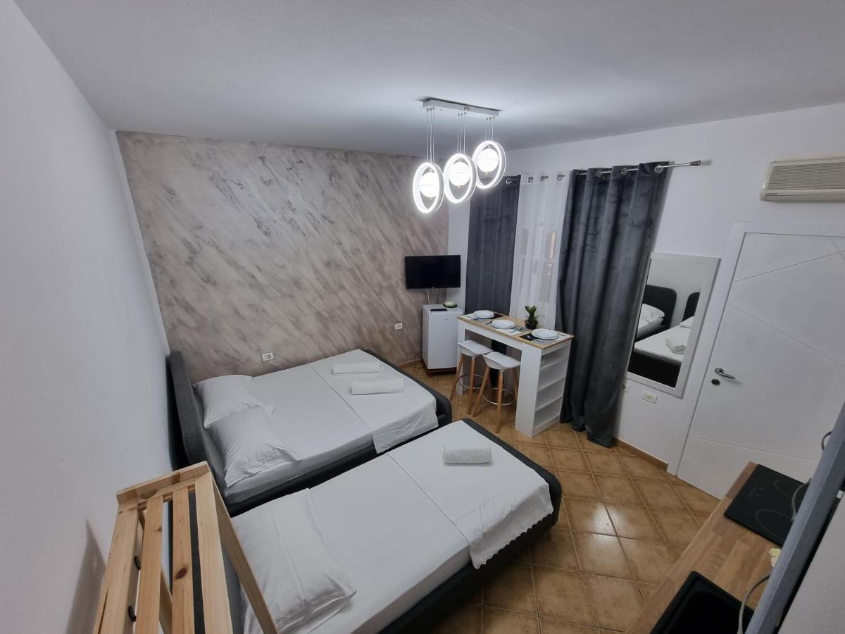 Studio Vlora Екстер'єр фото